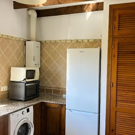 Con Piscina Privada En Urbanizacion Roche Viejo, - Es-180-17 Villa